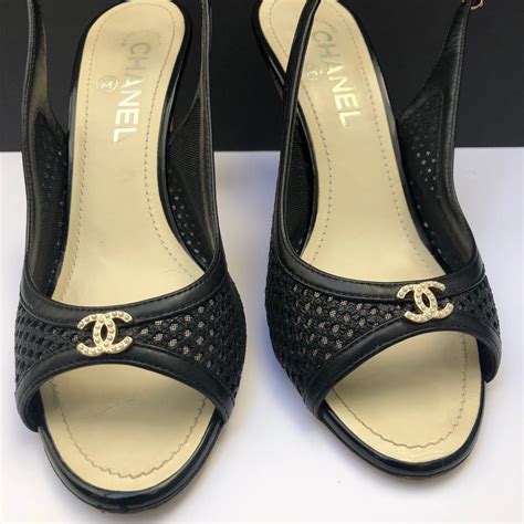 chanel chaussure slingback|chanel ladies high heel shoes.